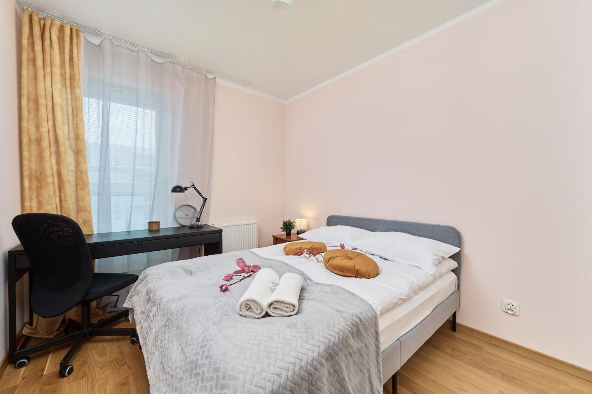 Wroclaw Rose Apartments By Noclegi Renters Buitenkant foto