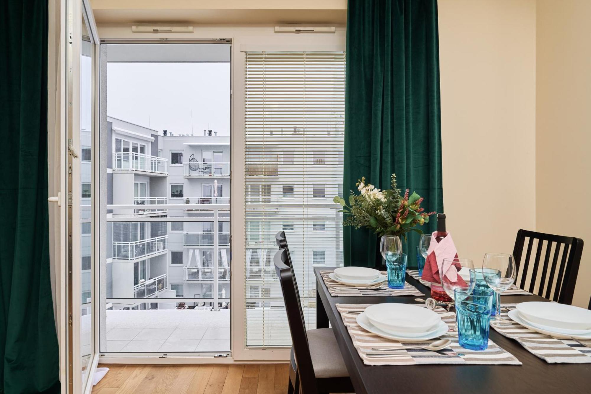 Wroclaw Rose Apartments By Noclegi Renters Buitenkant foto