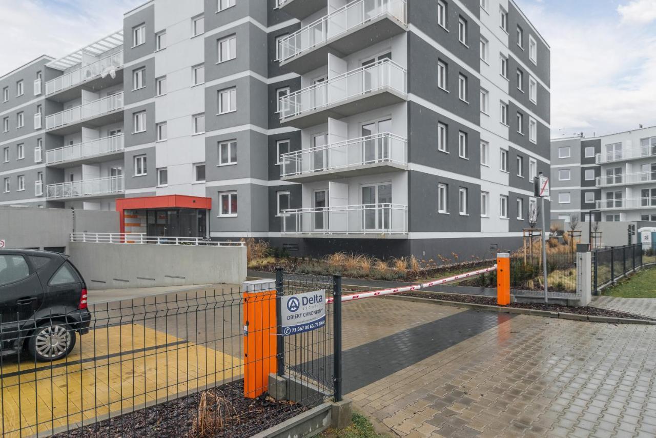 Wroclaw Rose Apartments By Noclegi Renters Buitenkant foto