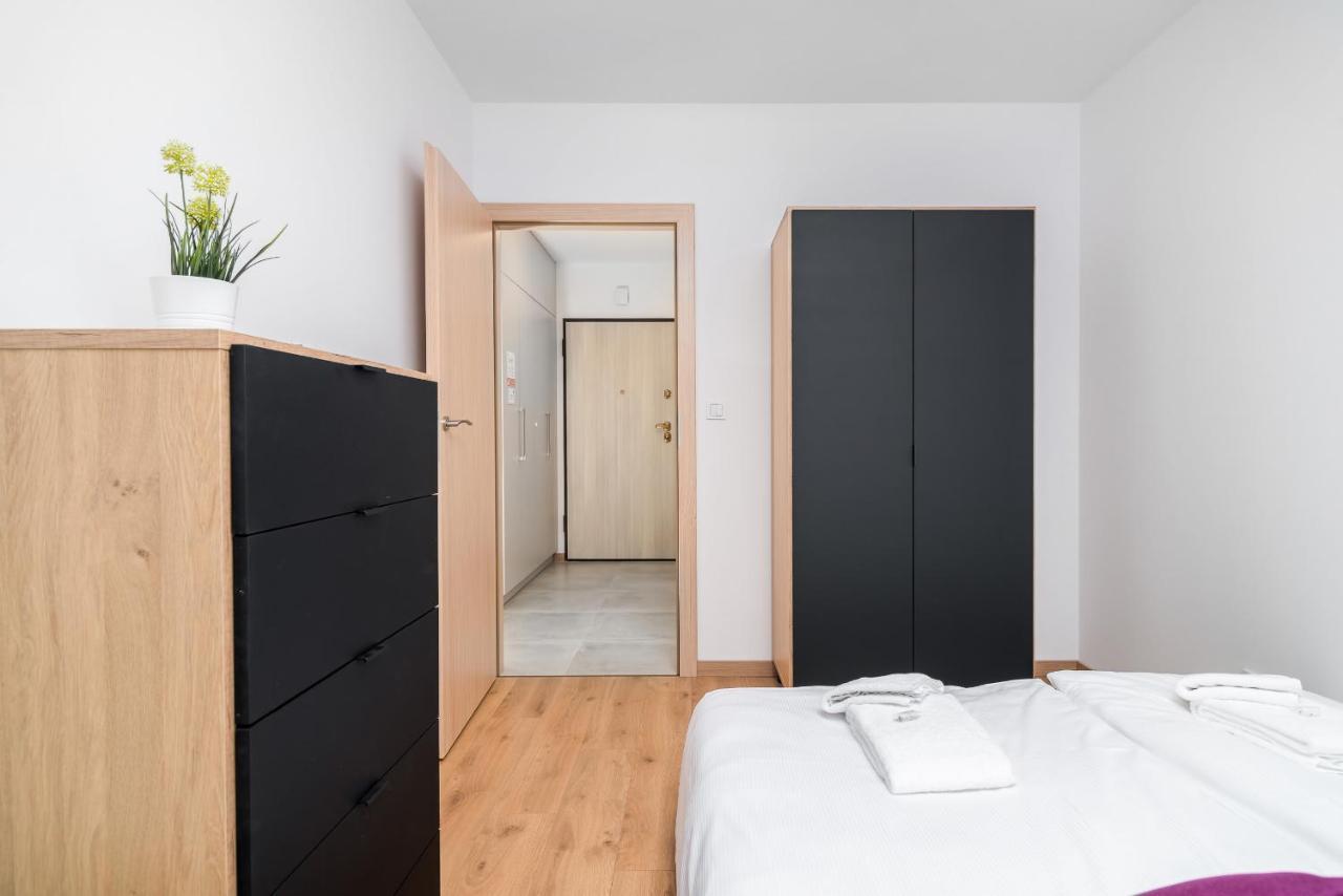 Wroclaw Rose Apartments By Noclegi Renters Buitenkant foto